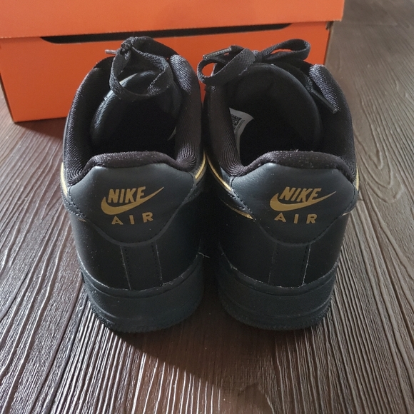 Nike Air Force 1 Low '07 Essential - Picture 5 of 11